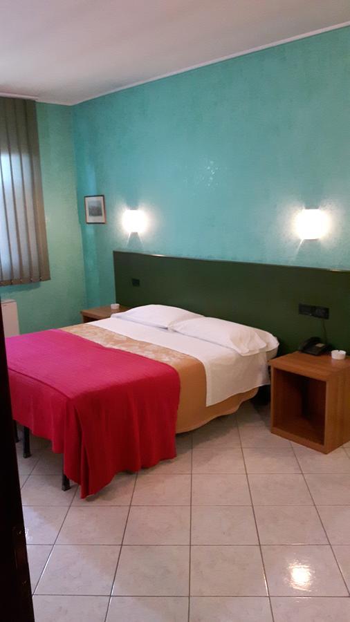 Hotel Armida Castenedolo Extérieur photo