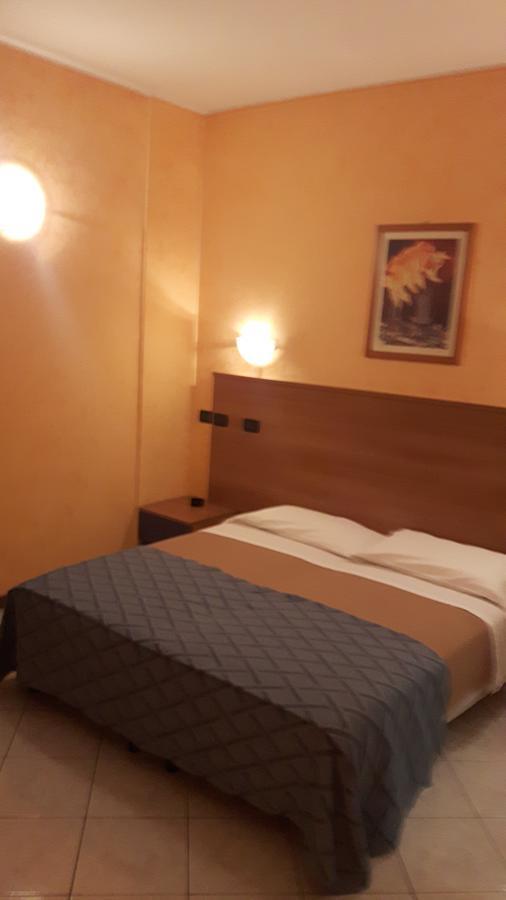 Hotel Armida Castenedolo Extérieur photo